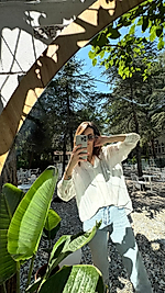 Yarı Transparan Beyaz Gömlek