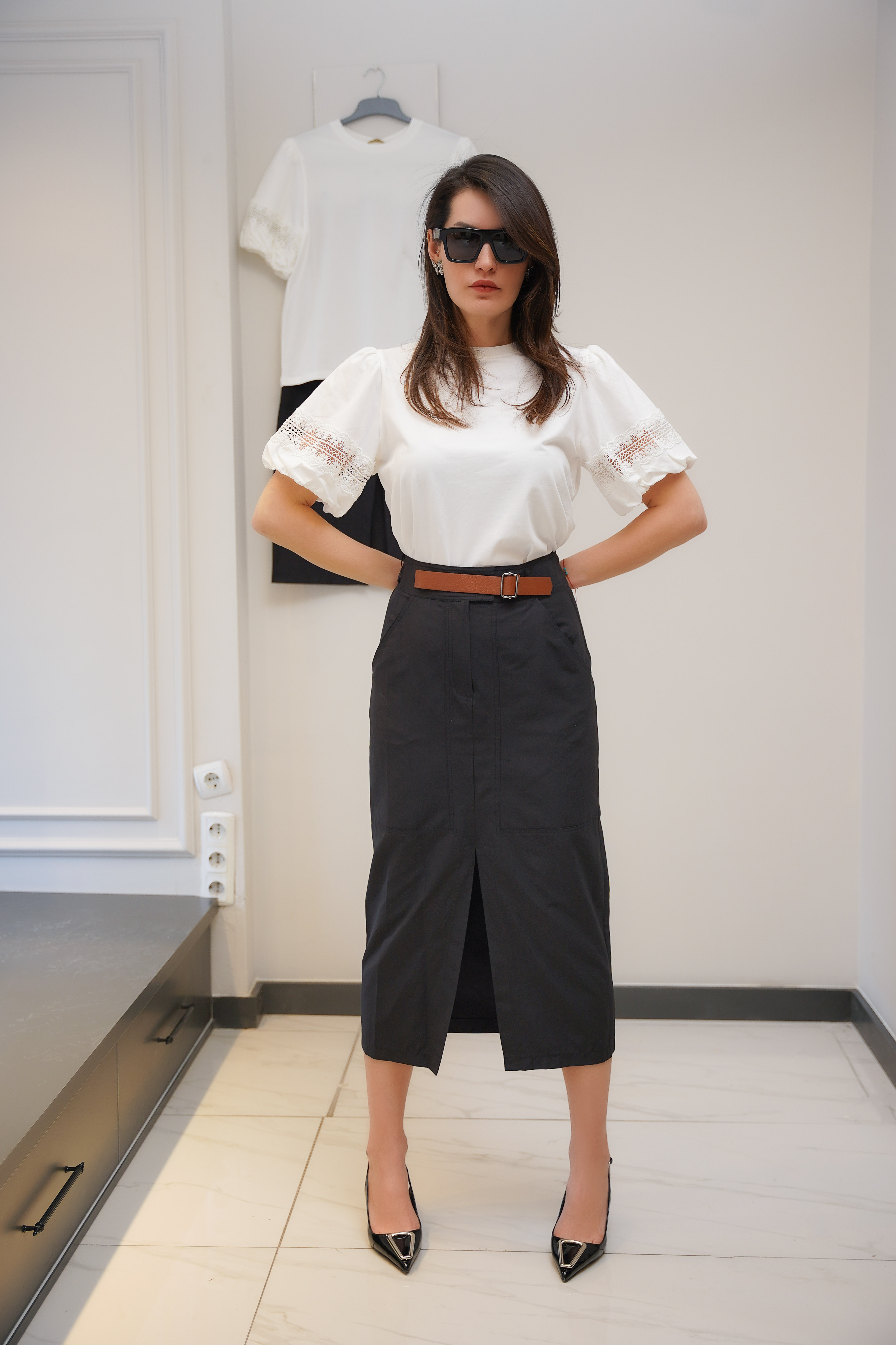 KENDİNDEN KEMERLİ YIRTMAÇLI ETEK