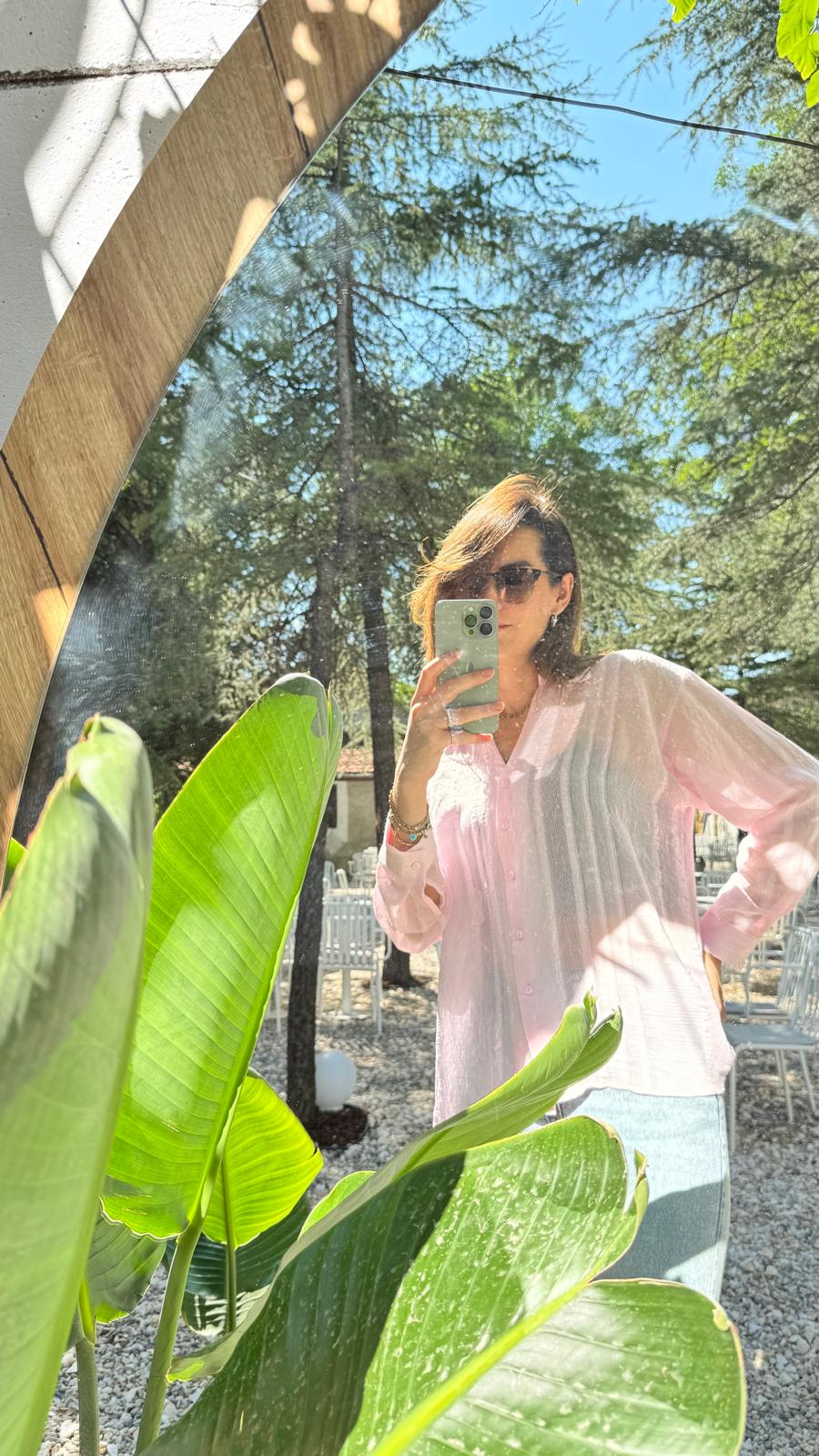 Yarı Transparan PEMBE Gömlek